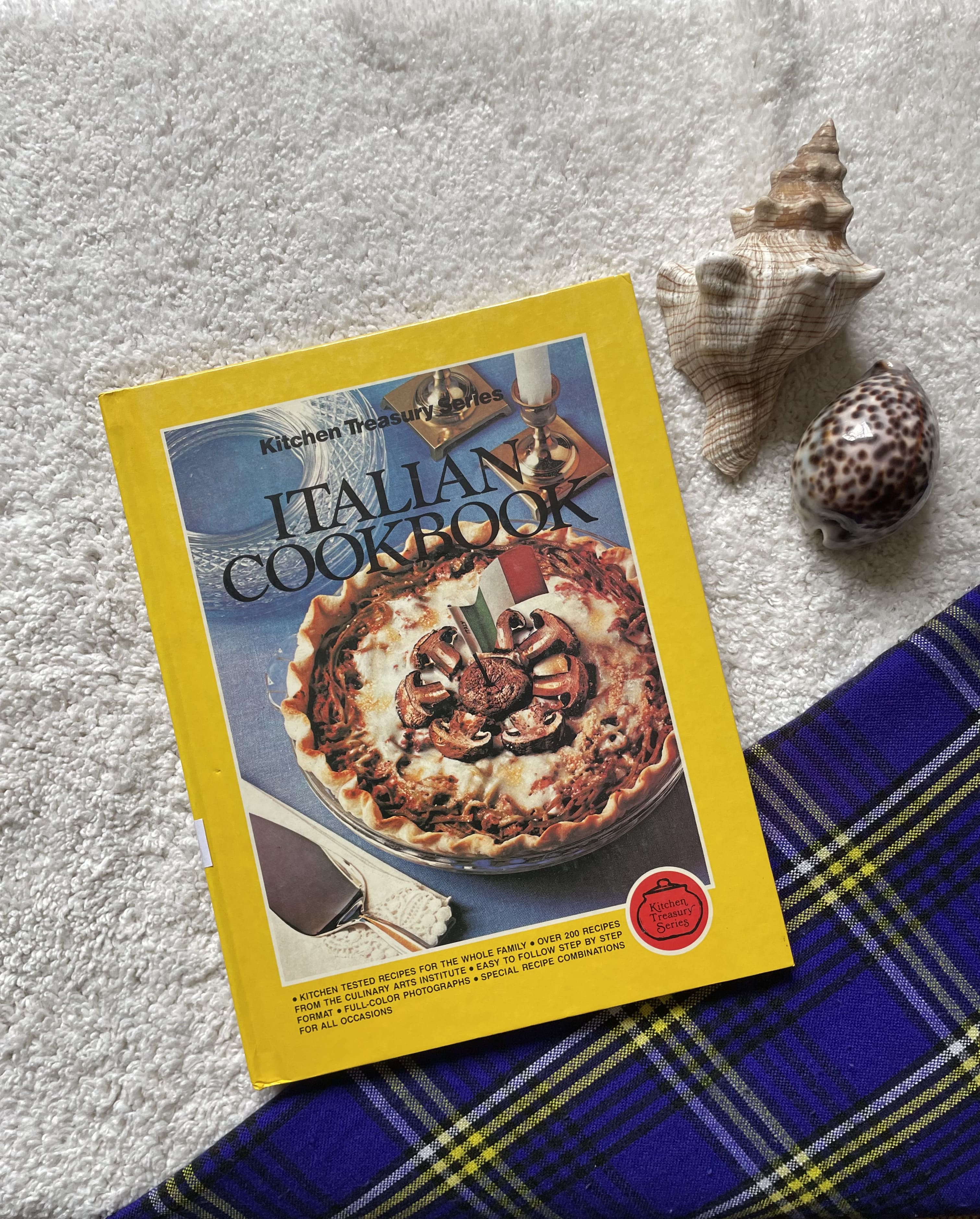 Italian Cookbook by Kitchen Treasury Series
