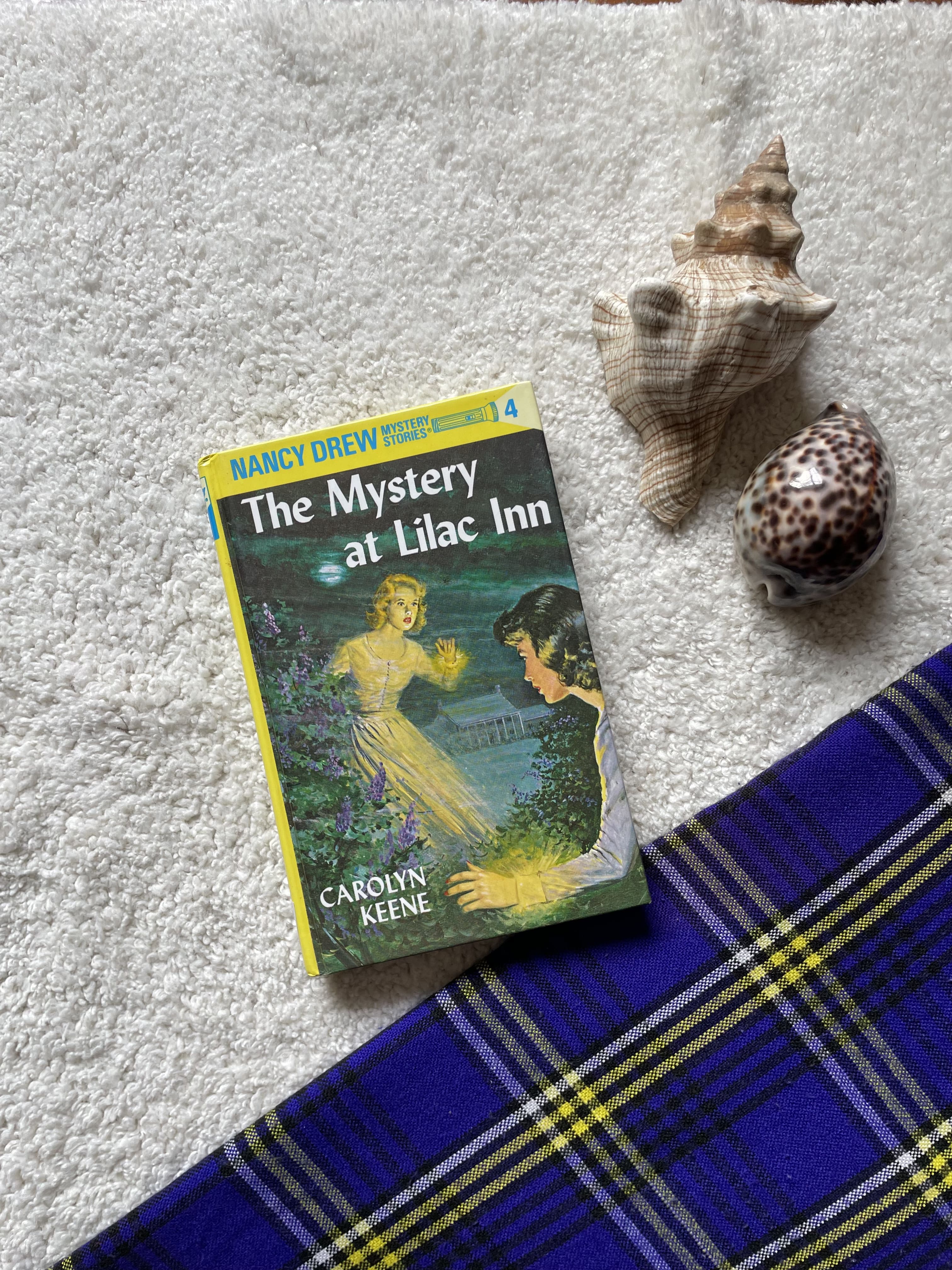 Mystery at Lilac Inn by Carolyn Keene (Nancy Drew Mystery Stories #4)