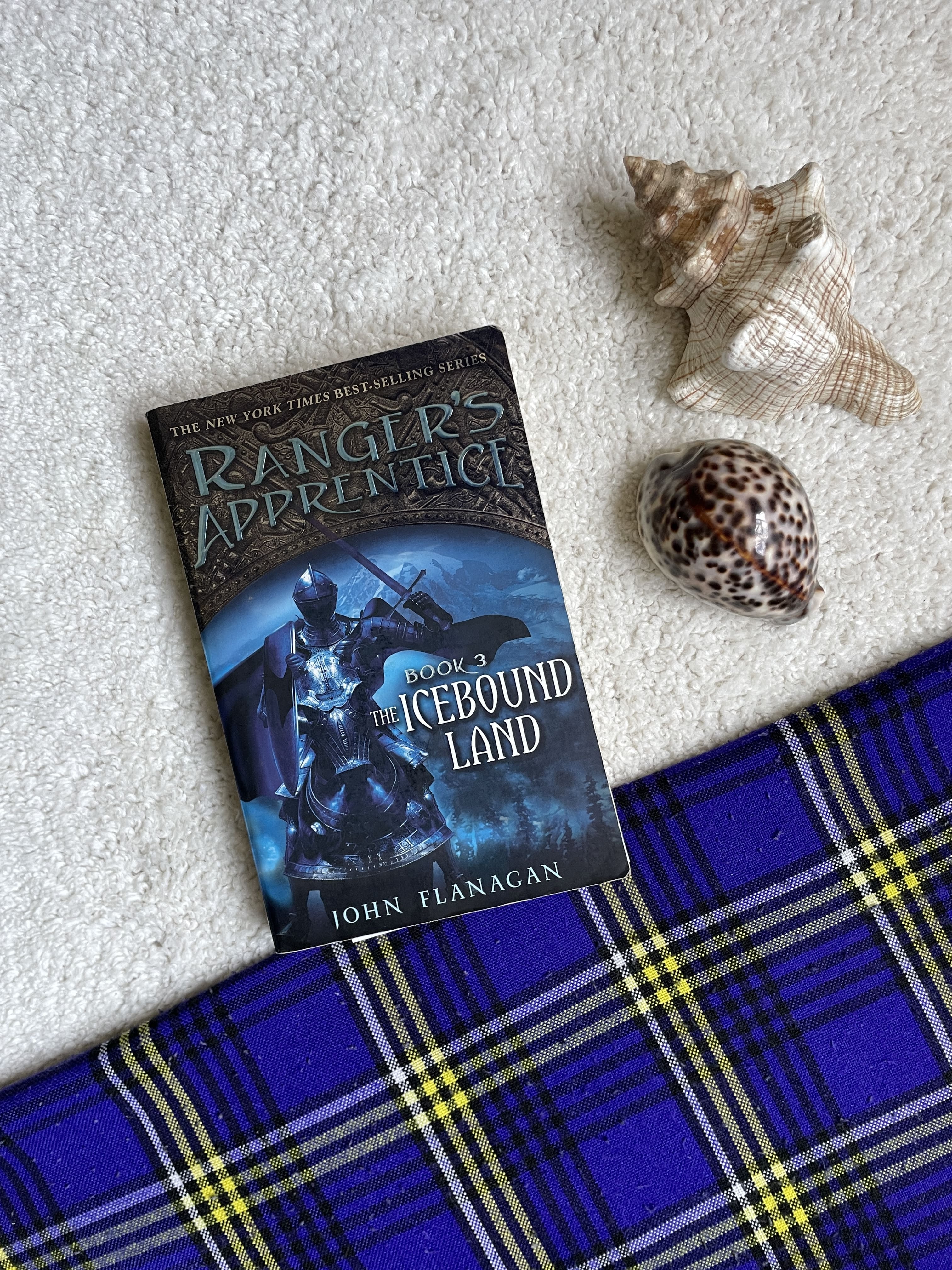 The Icebound Land by John Flanagan (Ranger's Apprentice #3)