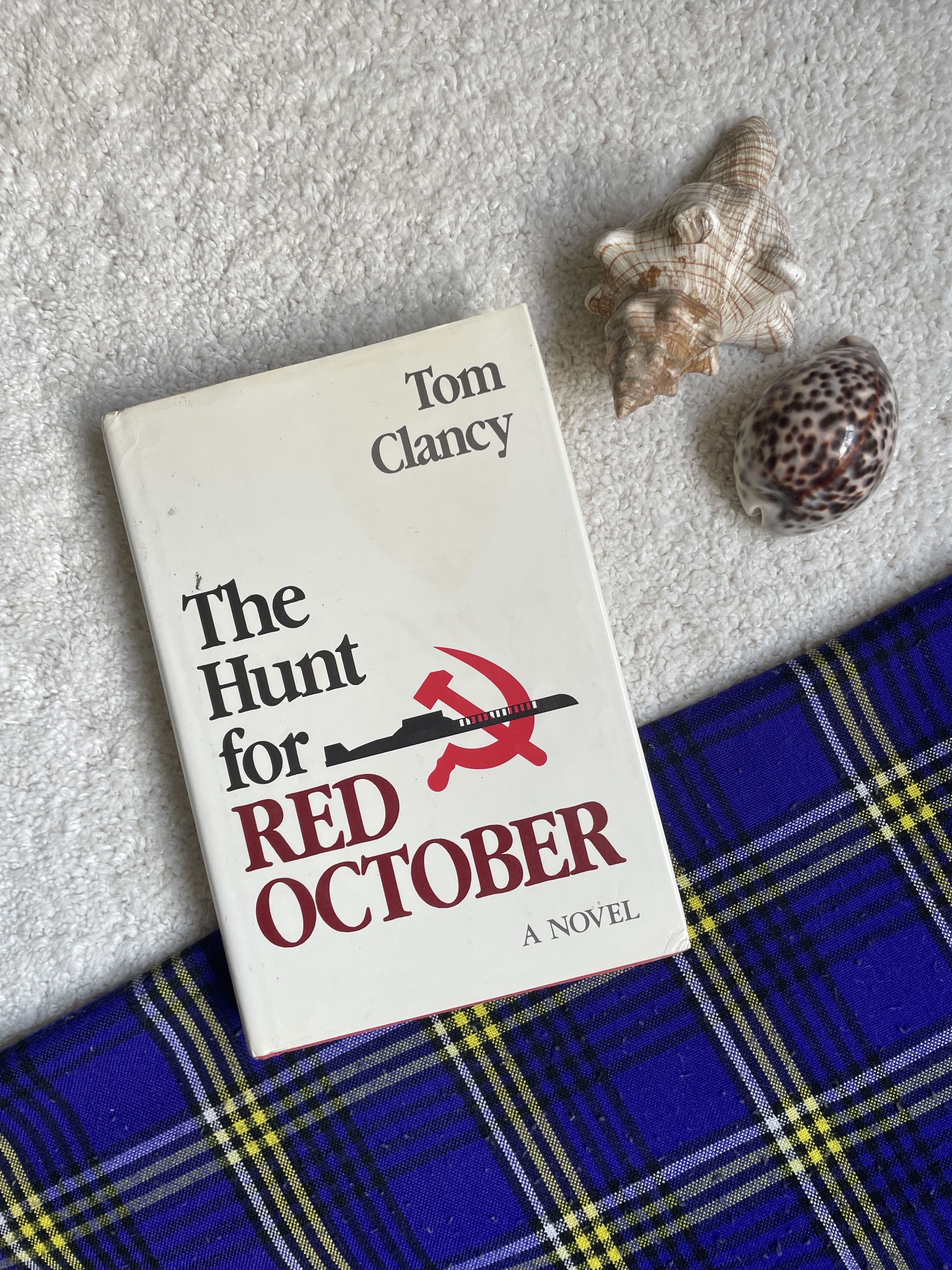 The Hunt for Red October by Tom Clancy (Jack Ryan #3)